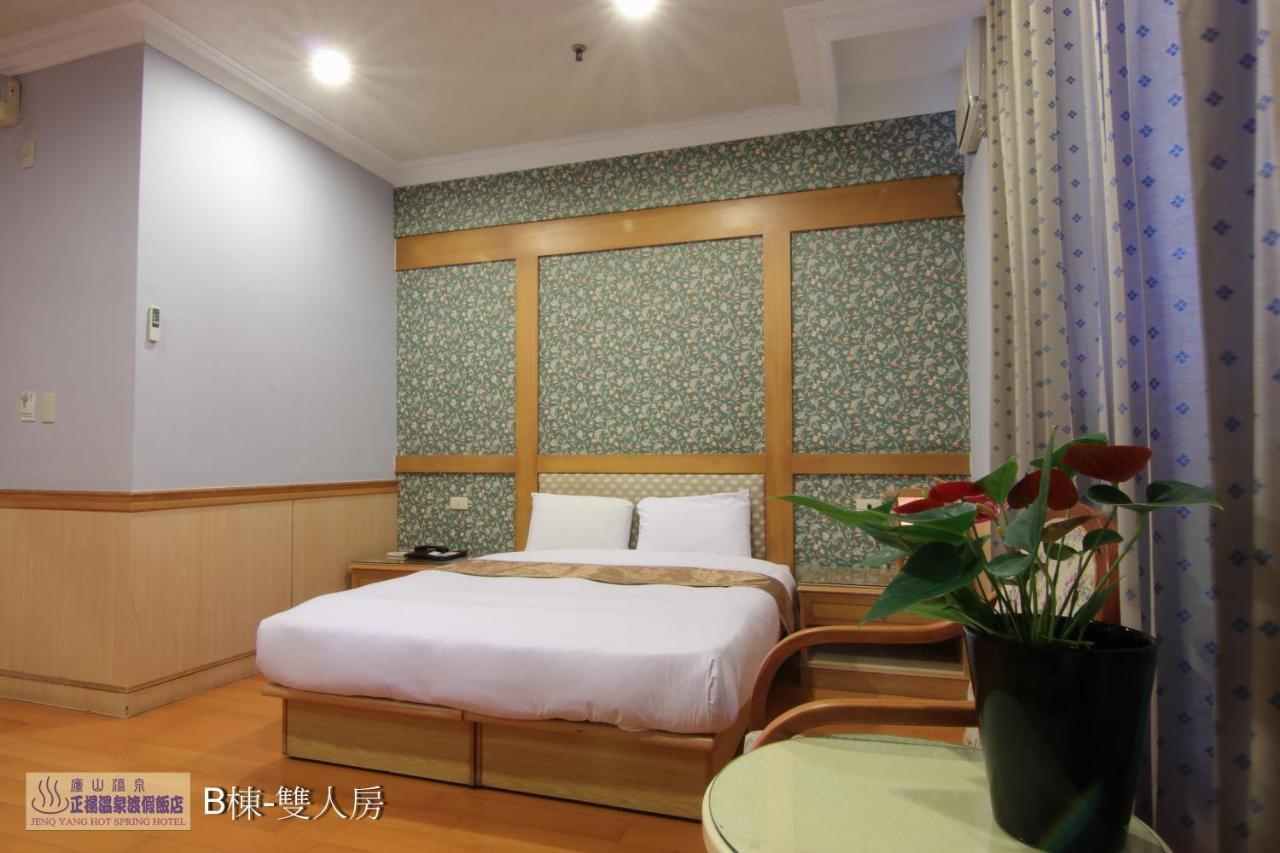 Jenq Yang Hotspring Hotel Renai Eksteriør bilde