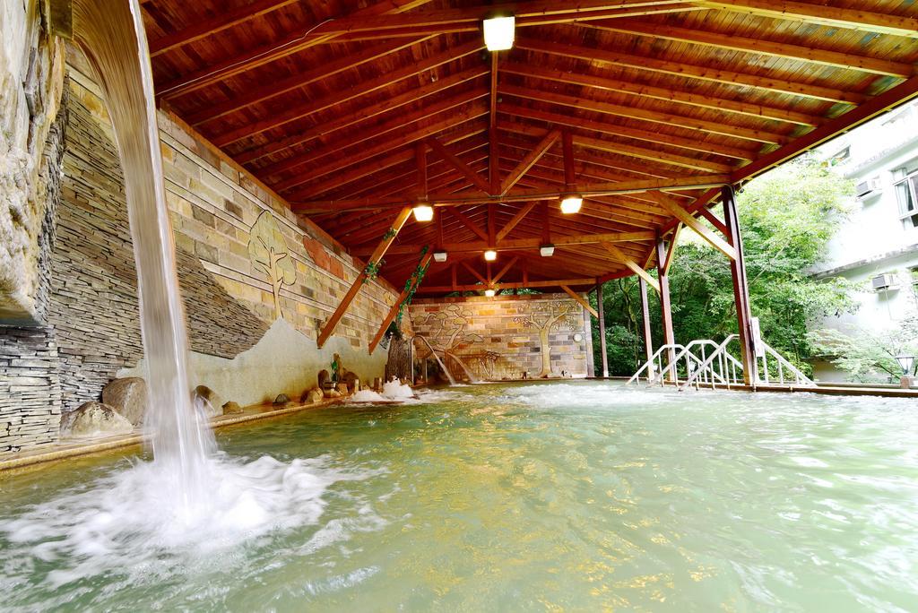Jenq Yang Hotspring Hotel Renai Eksteriør bilde